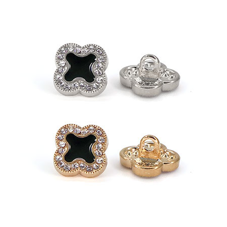 Пуговица со стразами квадрат 12 мм, 1/25 шт Пуговица со стразами квадрат 12 мм, 1/25 шт